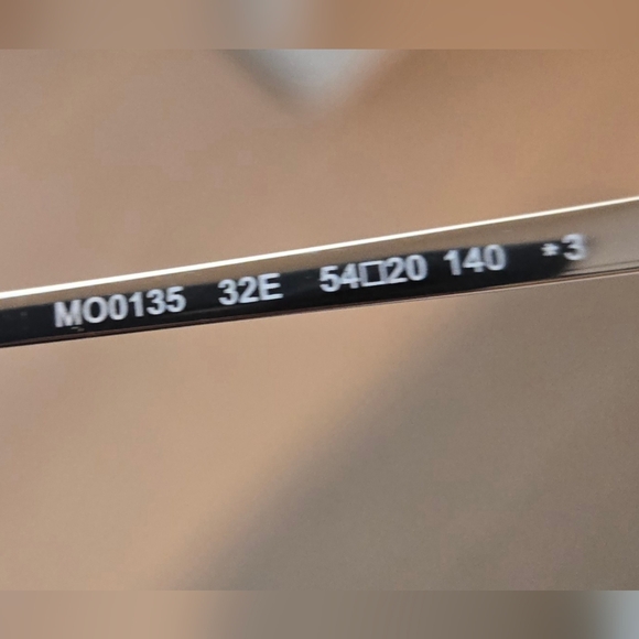 Max & Co MO0135 32E women Eyewear with Adjustable silicone nose Pads Sunglasses - Picture 14 of 15